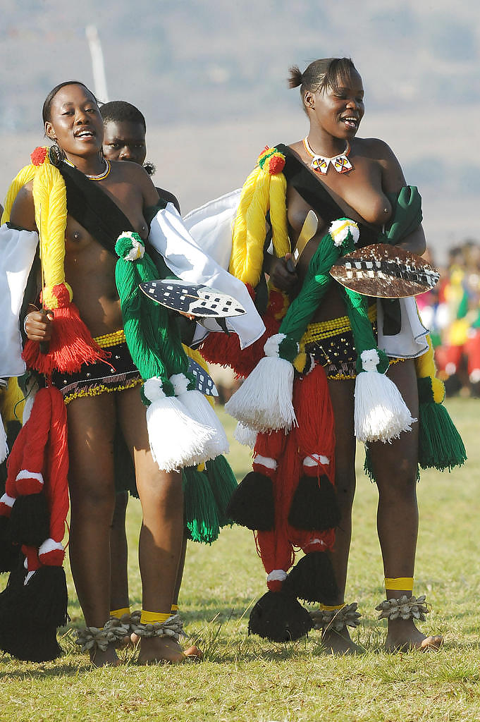 裸のガールズグループ 008 - アフリカの部族の祭典 2
 #17191528