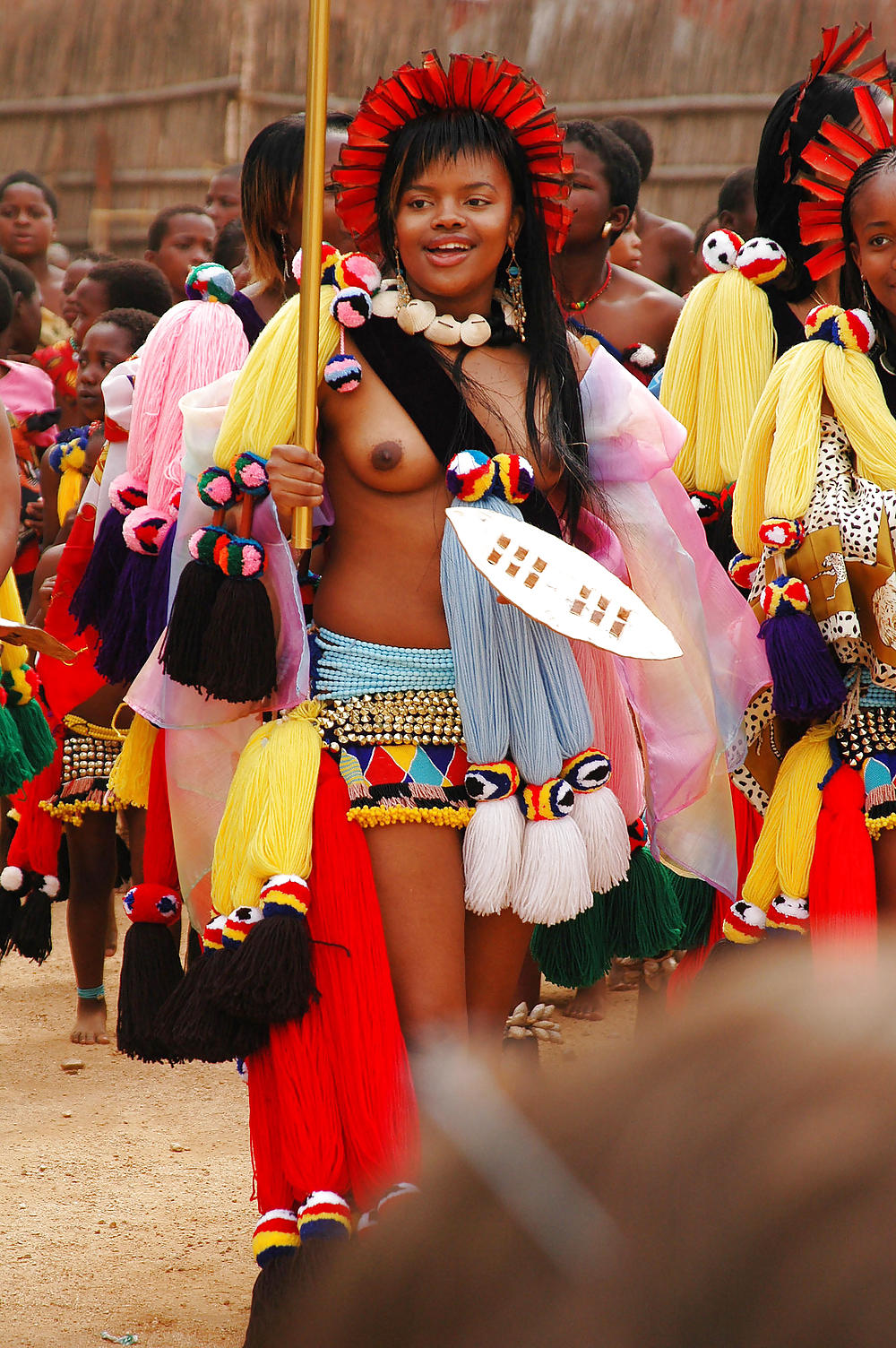 Gruppi di ragazze nude 008 - celebrazioni tribali africane 2
 #17191593