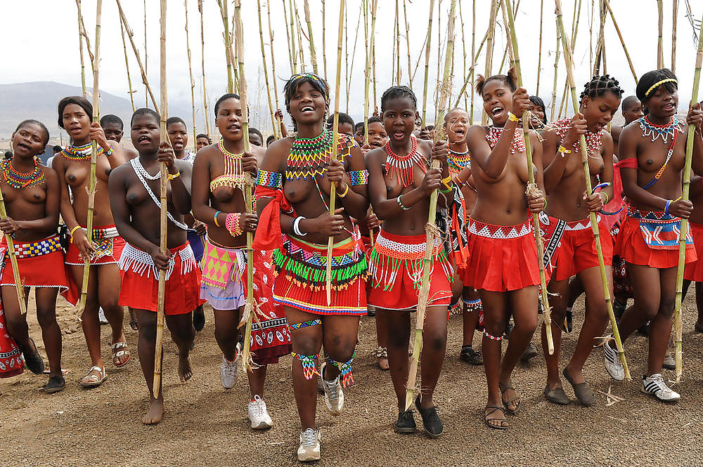 裸のガールズグループ 008 - アフリカの部族の祭典 2
 #17191624