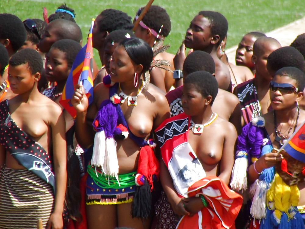 裸のガールズグループ 008 - アフリカの部族の祭典 2
 #17191716