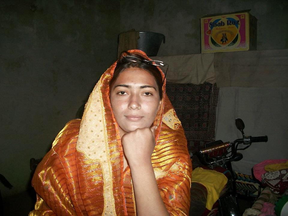 Saba Aslam Sailkot Randi #19733180