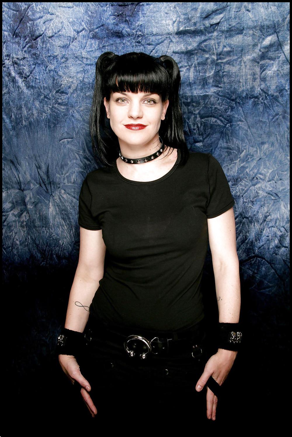 Pauley Perrette Ultimate NCIS Collection #11980840