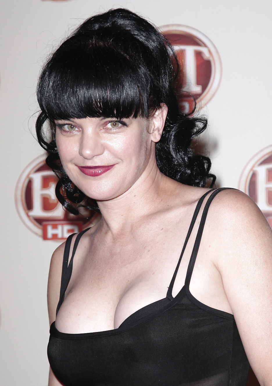 Pauley Perrette Ultimate NCIS Collection #11981191