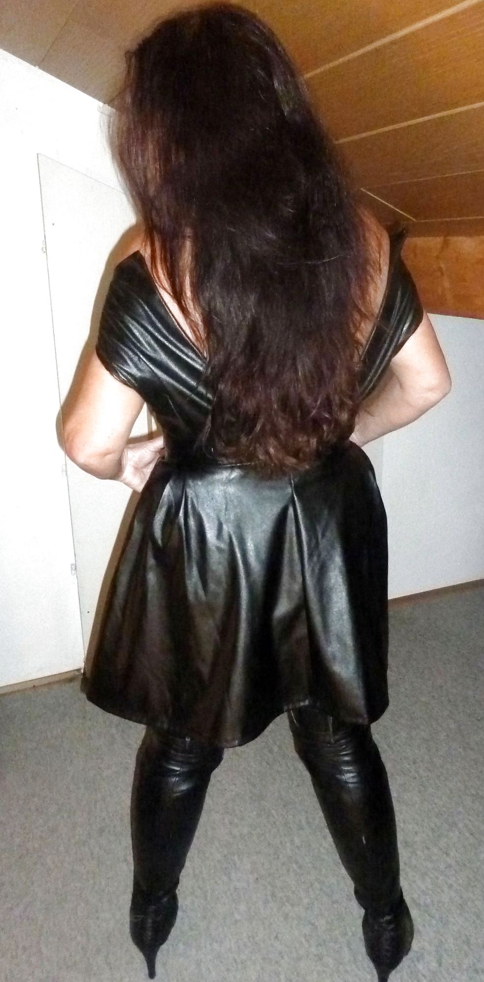 Lack-Kleid #6605643