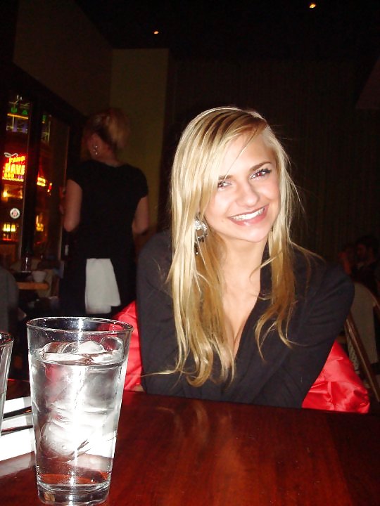 Gorgeous babe! plz dirty comment
 #1378467