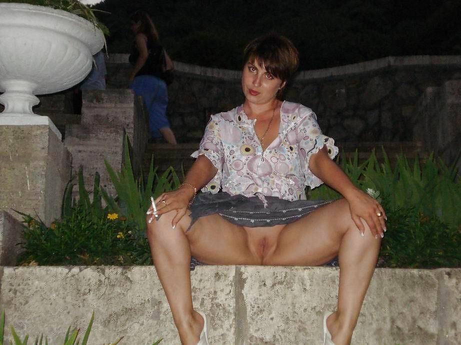 Sluts upskirt and nude on benches 2 #13047093