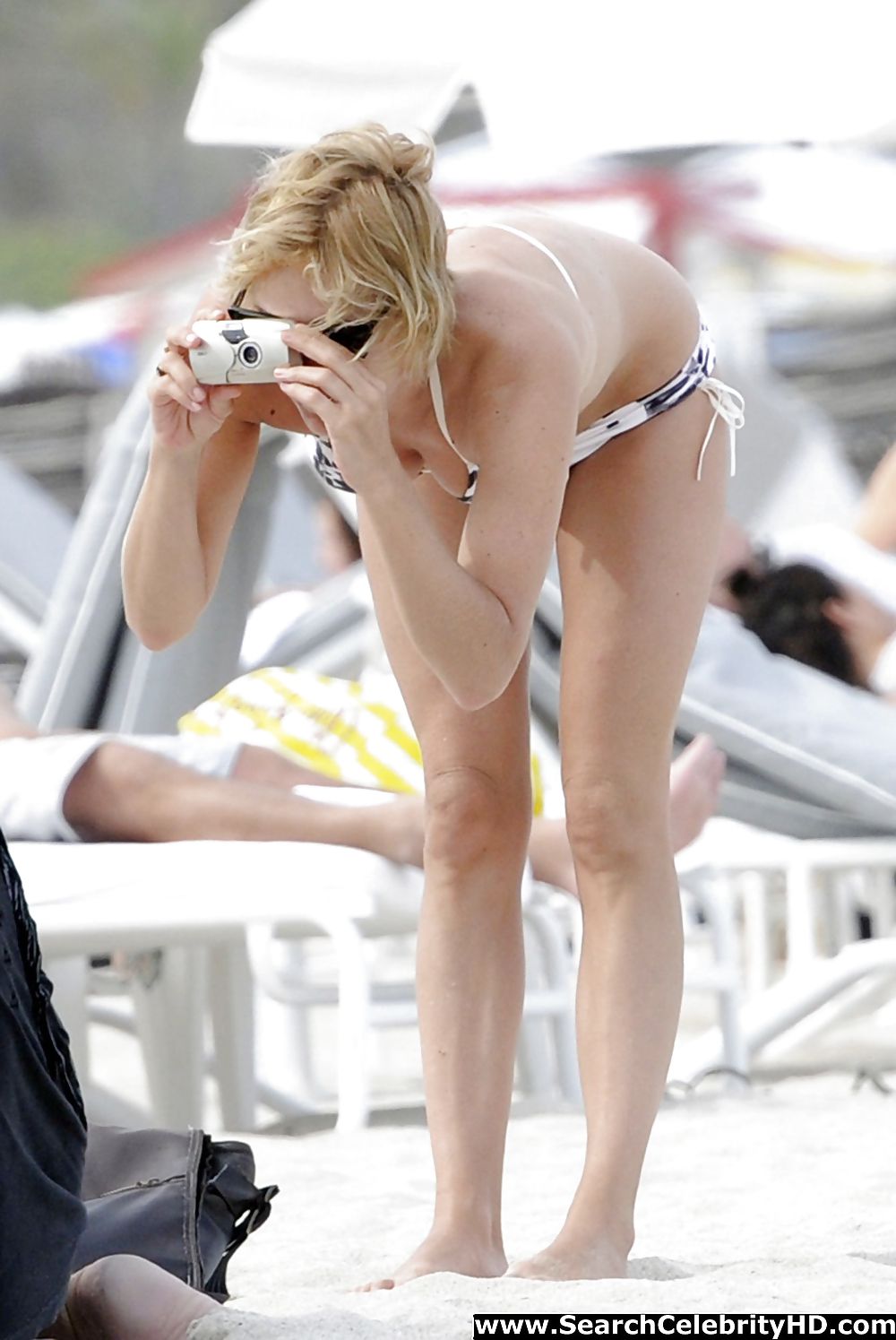 Chloe sevigny mostra il corpo in bikini a miami beach
 #17328535