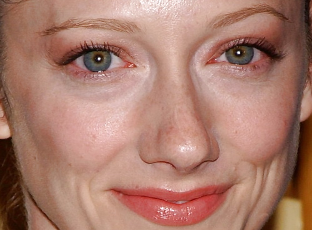 Judy greer
 #16372102