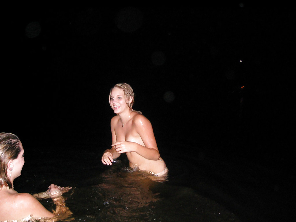 Skinny Dipping III by bootsandballs #1081513