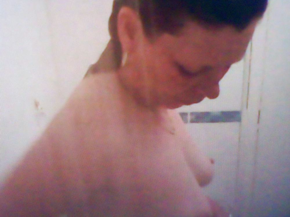 See wife in and out of shower