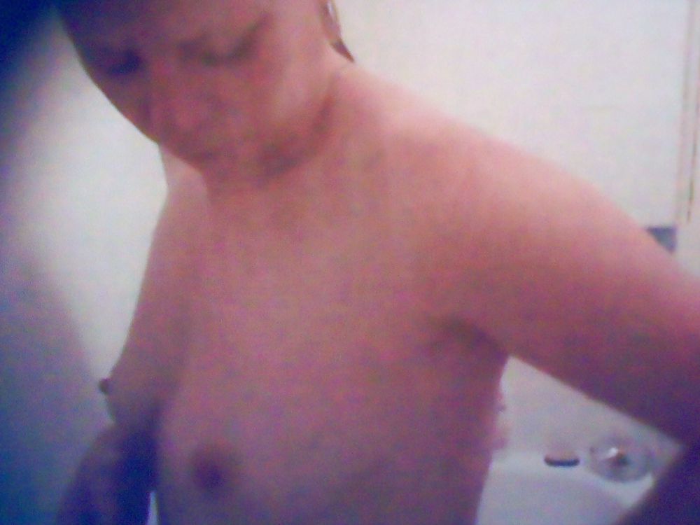 See wife in and out of shower #8125263