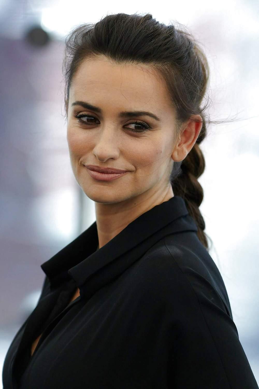 Penelope Cruz POTC On Stranger Tide Photocall in Moscow #5056598