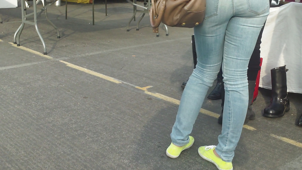 Sexy teen butt & ass in blue jeans & yellow shoes #7402513