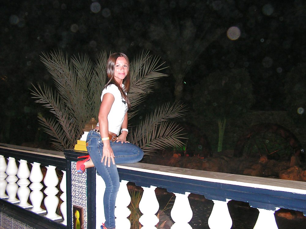 Mi mamá sexy2
 #20682508