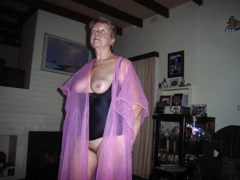Les salopes ( granny with big boobs) #16822256