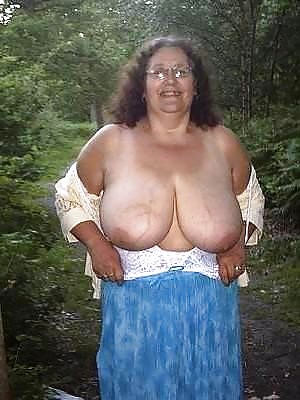 Les salopes ( granny with big boobs) #16822570