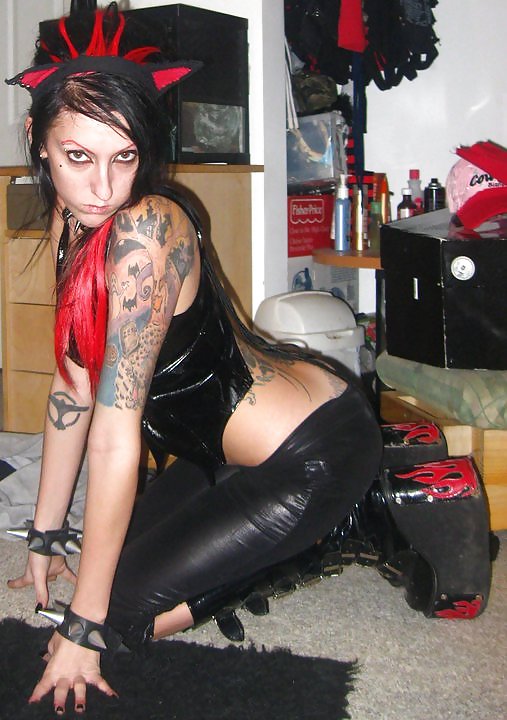 Facebook babes 13 #4583327