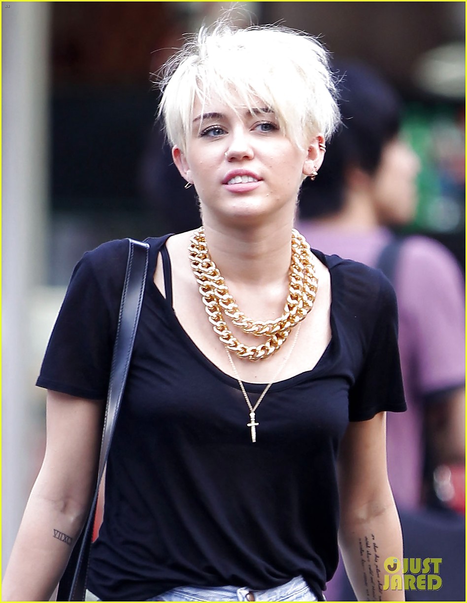 Miley cyrus 3
 #10139578