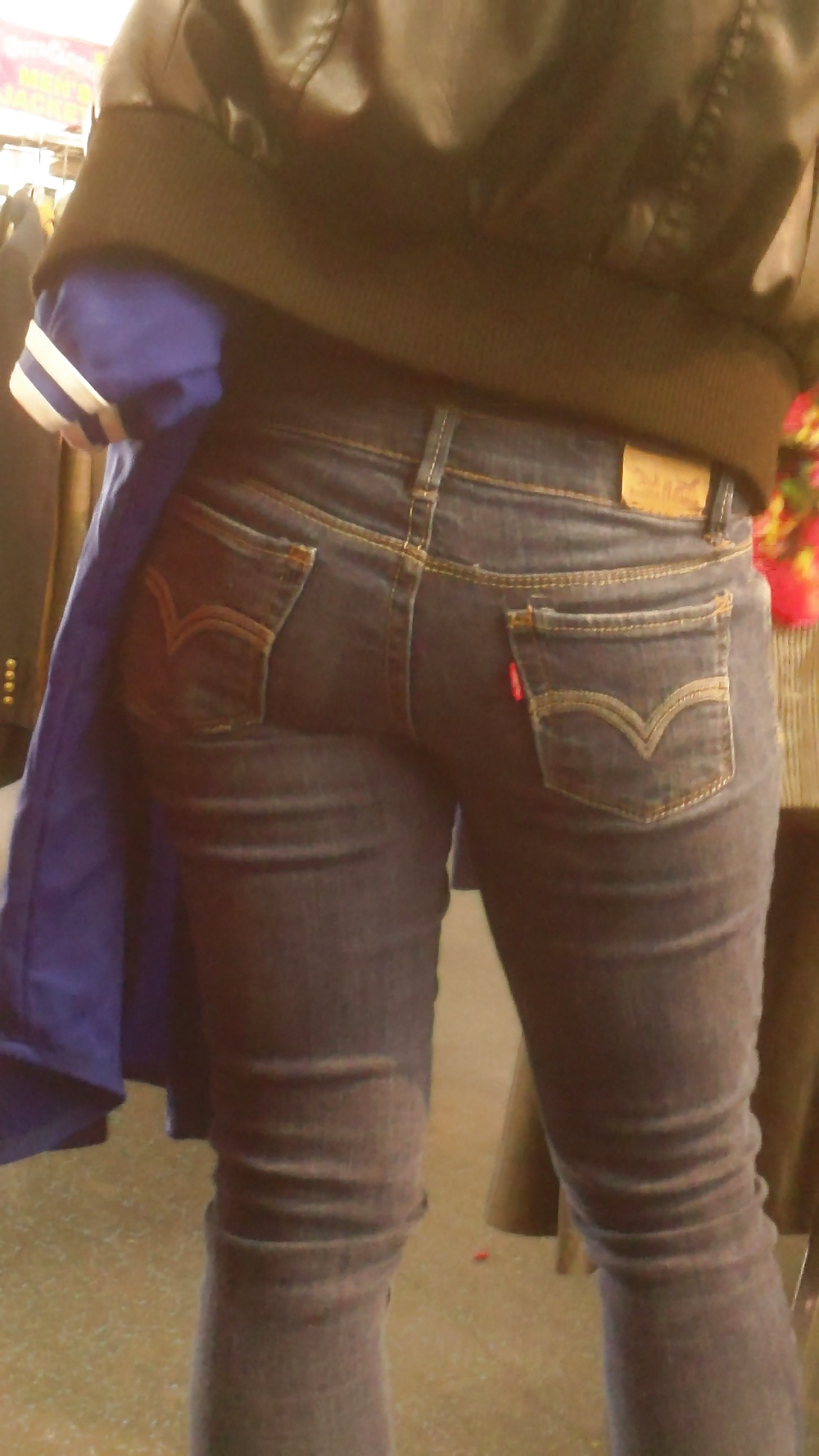 Young teen butts & ass at the store #21240011