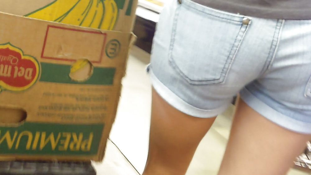 Young teen butts & ass at the store #21241655