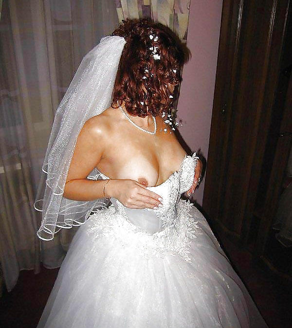 Here CUMS The Bride 01 #21053678