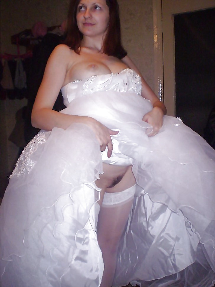 Here CUMS The Bride 01 #21053692