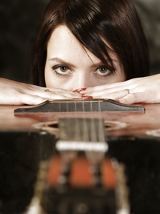 Música...
 #19062919