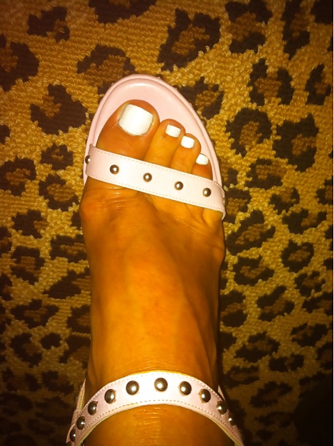 Jillian Barberie Foot Pics #8283582