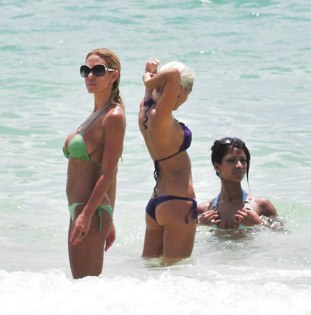 Shauna Sand in a teenie bikini on Miami Beach #5521602