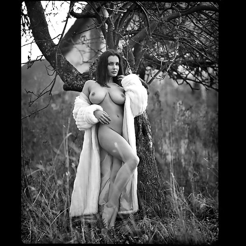 Fetiche mundo....
 #14083880