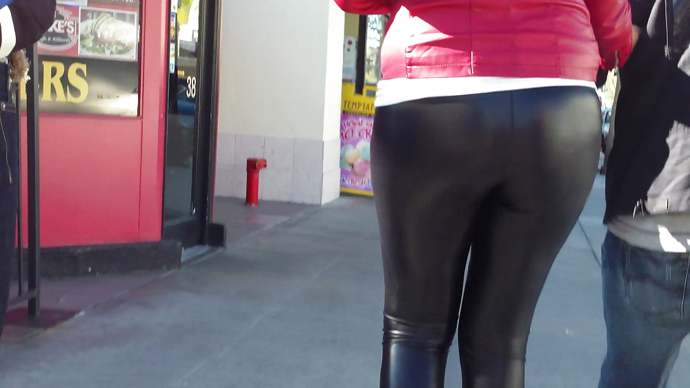 Teen ass & butt in very tight sexy pants #6641579