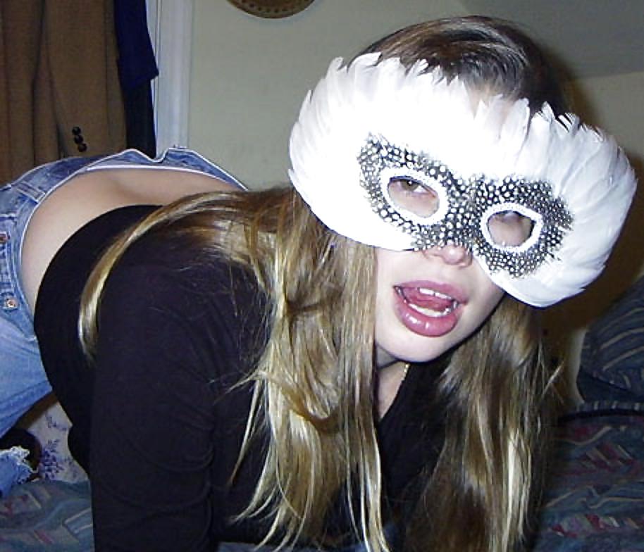 Petición: tu polla junto a los labios de mi mujer
 #2033714