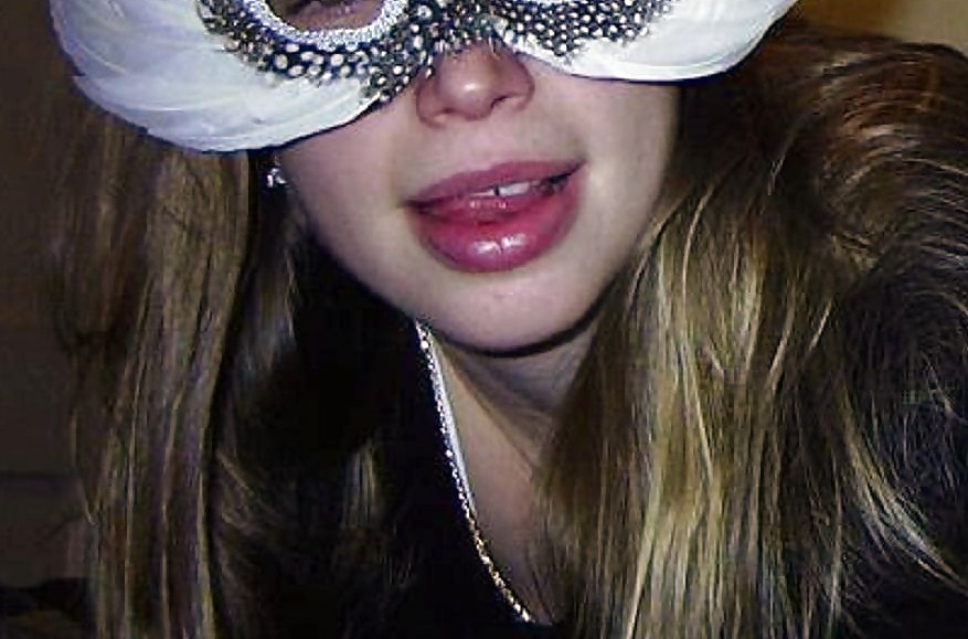 Petición: tu polla junto a los labios de mi mujer
 #2033722