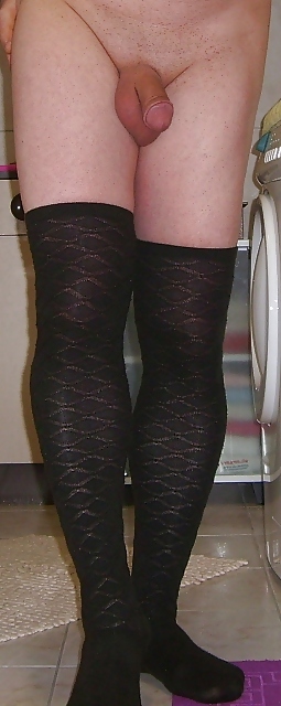 I if truth be told like my nylons unlit and white