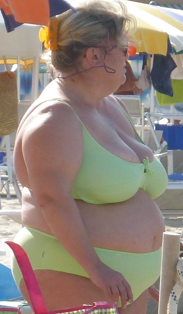 Swimsuit bikini bra bbw mature dressed teen big tits - 81 #15150316