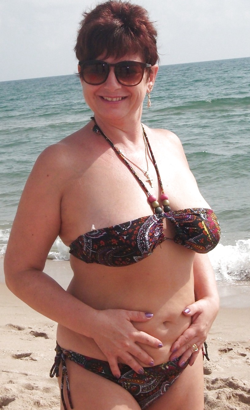 Swimsuit bikini bra bbw mature dressed teen big tits - 81 #15150344
