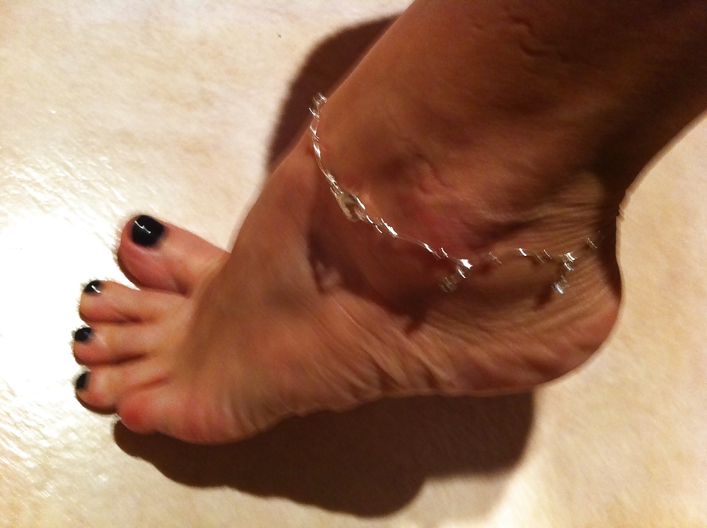 More pics of my girlfriends cute feet, i luv cumin over #8567686