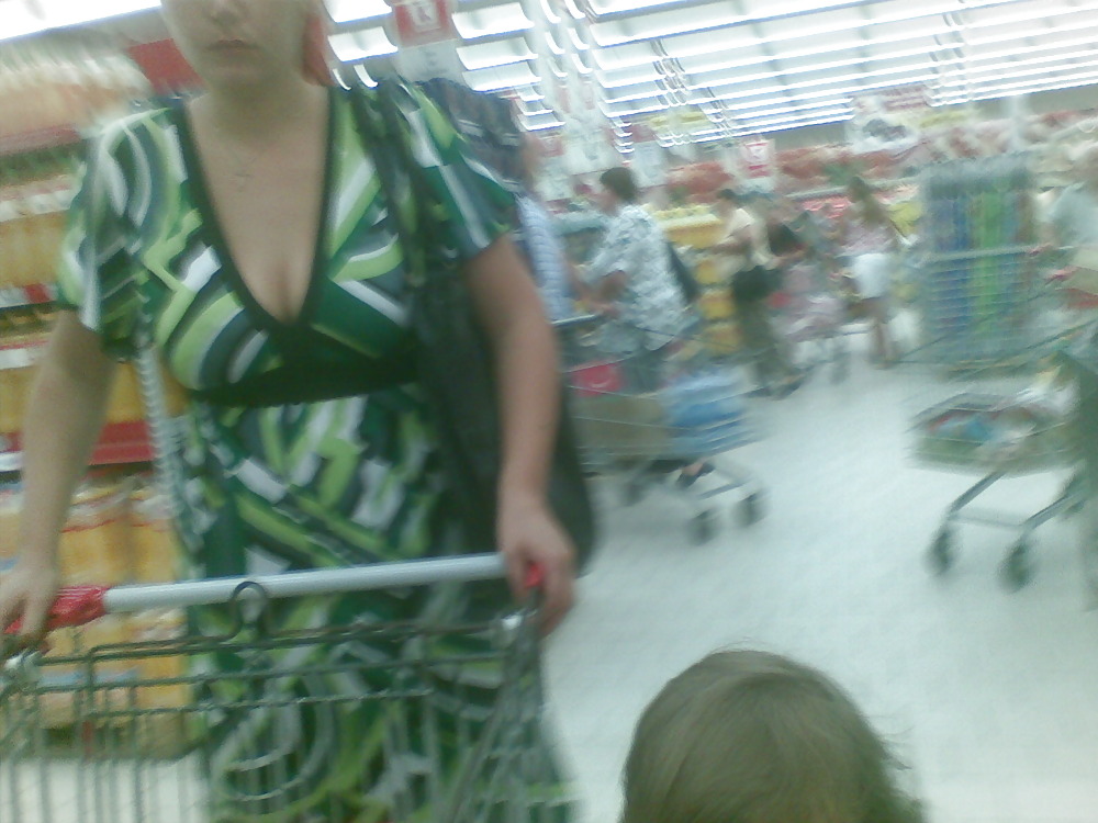 Upskirt in supermarket romania #1319543