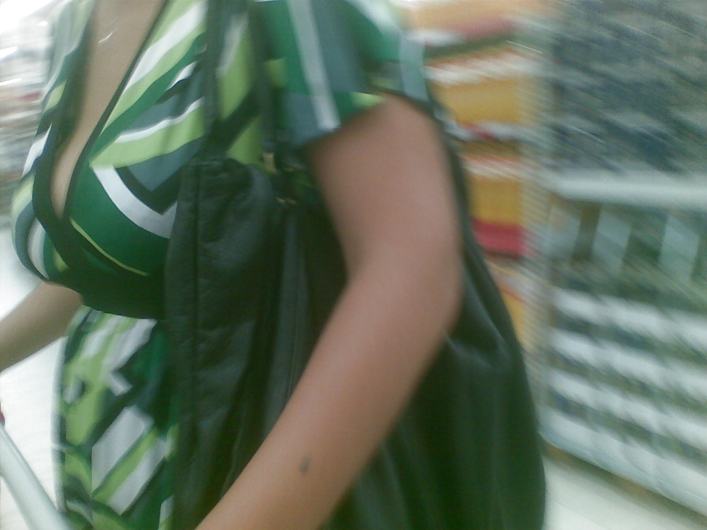 Upskirt in supermarket romania #1319667