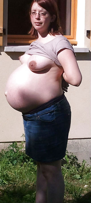 La belleza de la amateur embarazada
 #12958630