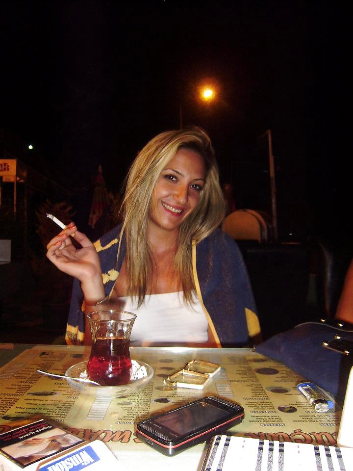 Fotos de chicas mezcladas
 #15947919