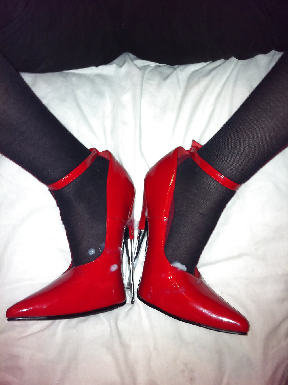 Hubby Spunks On My Red 6 Inch Heels #7528095