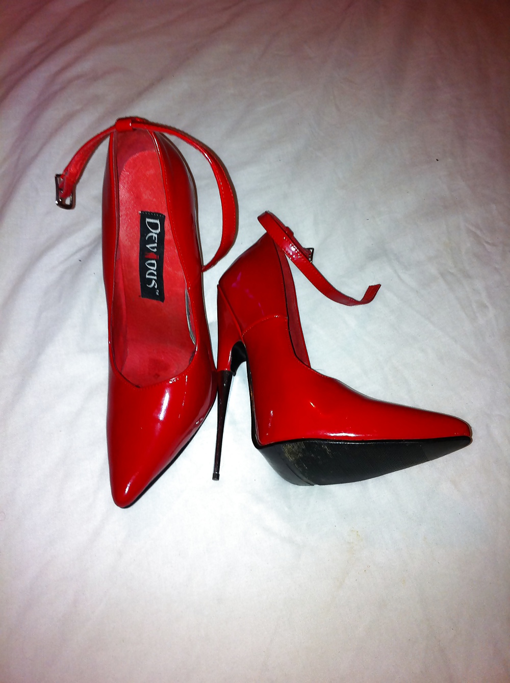 Hubby Spunks On My Red 6 Inch Heels #7528142