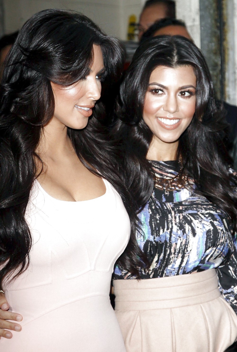 Kim Kardashian Visits the Live with Regis and Kelly Show #2545015