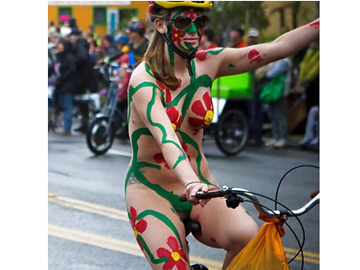 Desnudo pintado damas en público galería fetiche 5
 #17553306