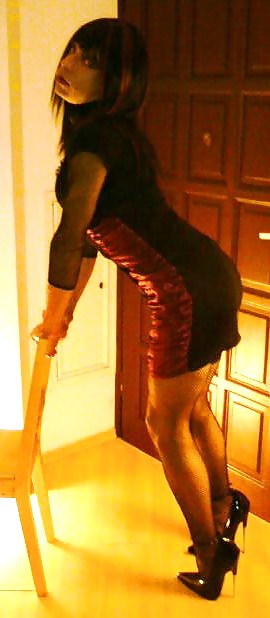 Cheap tranny whore in high heels #3398782