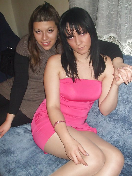 セルビアの売春婦が楽しむ
 #4885657