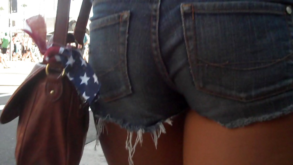 Butt & ass in jeans shorts that I like #4427644