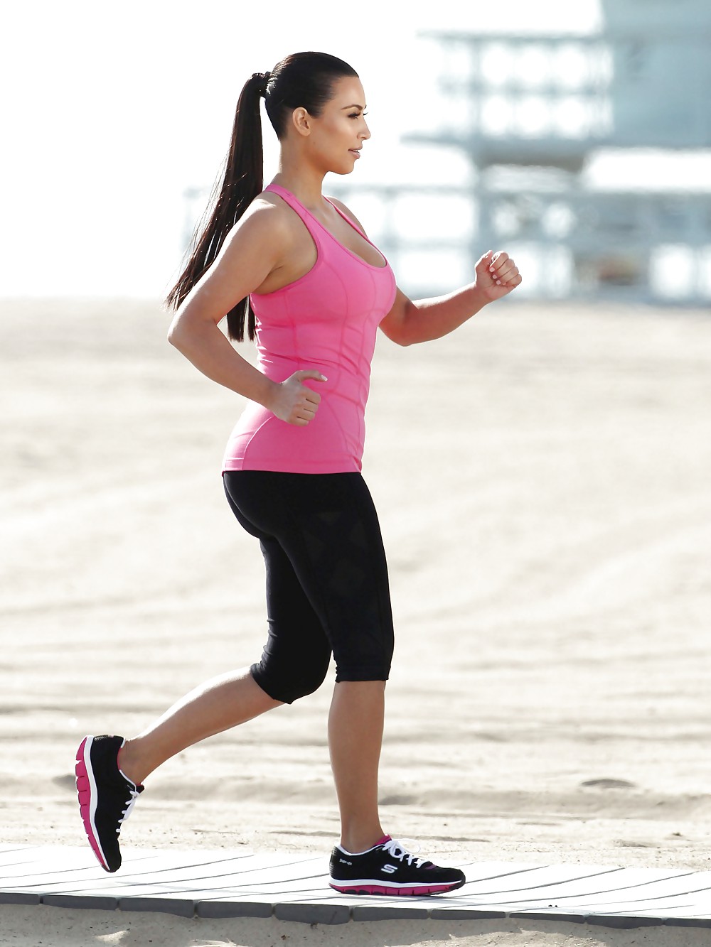 Kim Kardashian Skechers Commercial Set in Santa Monica #3480576