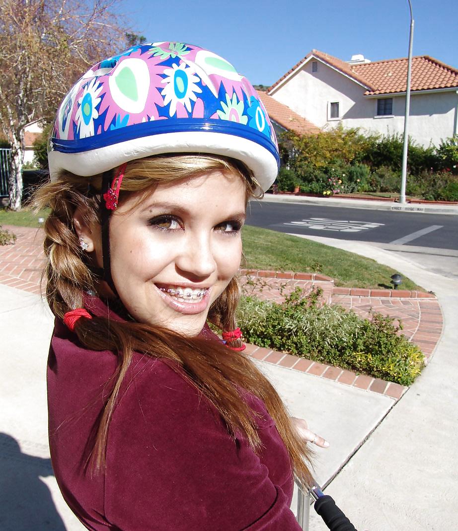 Horny Topanga - On the garage floor #3510662